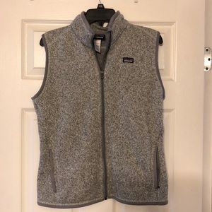 Women’s Patagonia zip up vest size large